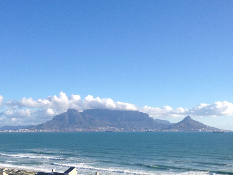 2 Bedroom Property for Sale in Beachfront Western Cape